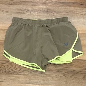 New balance Women's Olive Green Running Shorts Size L